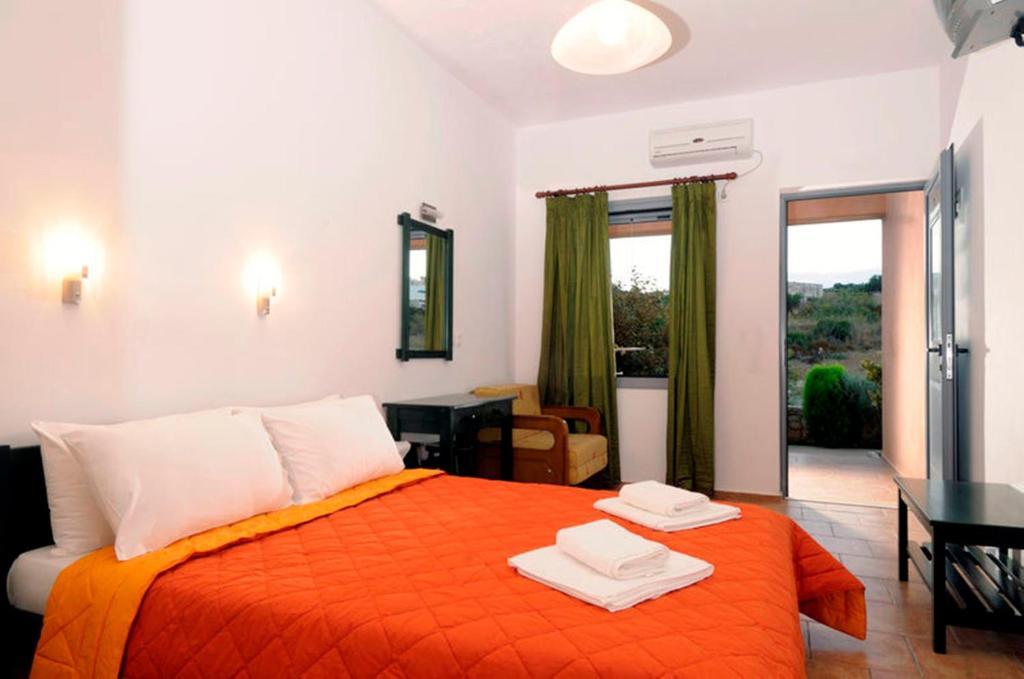 Petradi Aparthotel Livadi  Phòng bức ảnh
